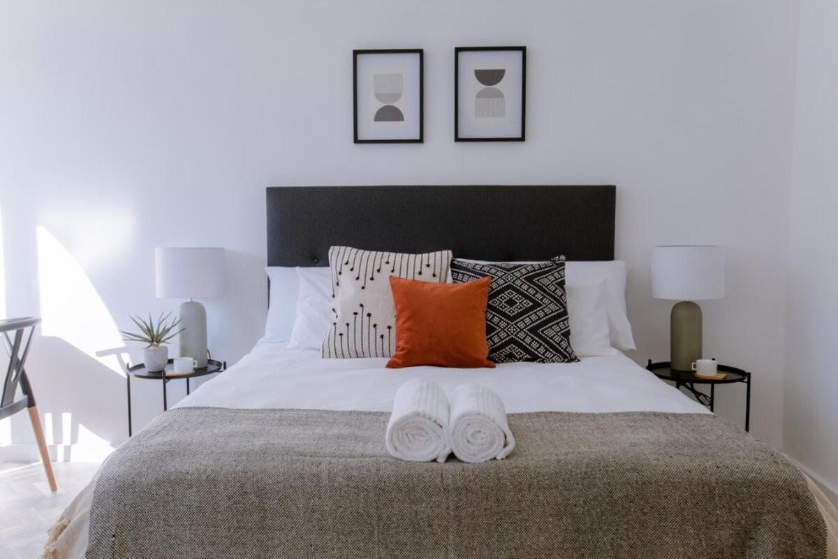 Stylish, Modern, Walk To Restaurants And Cbd Apartment Cape Town Exterior photo